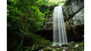 Thác Yamabiko, Hokkaido - cảnh quan xung quanh thác nước này rất đẹp